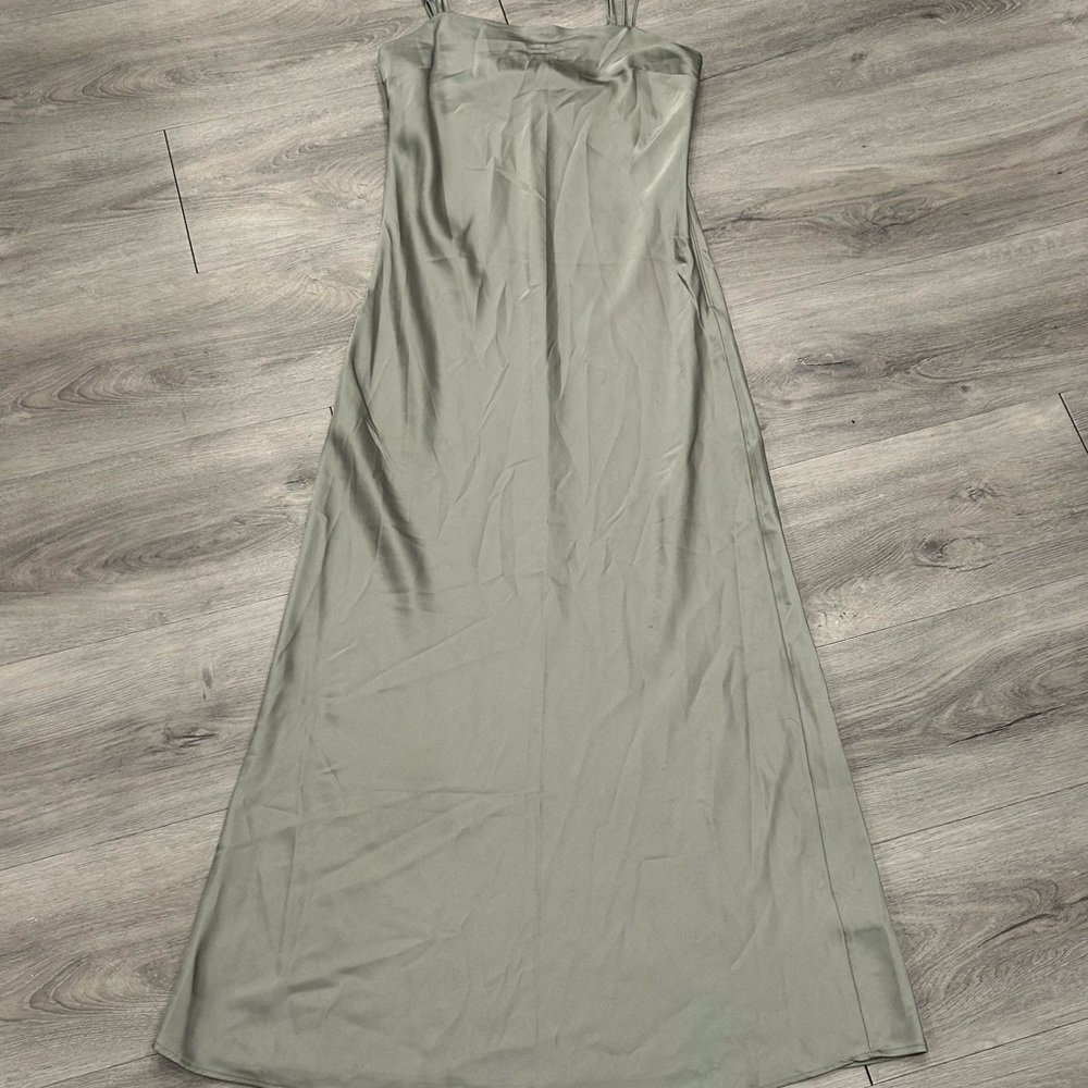 Abercrombie & Fitch Light Green Maxi Dress - Picture 2 of 4
